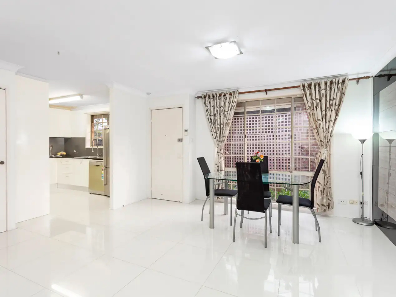 4/5A Binalong Road, Pendle Hill - Thumbnail 5