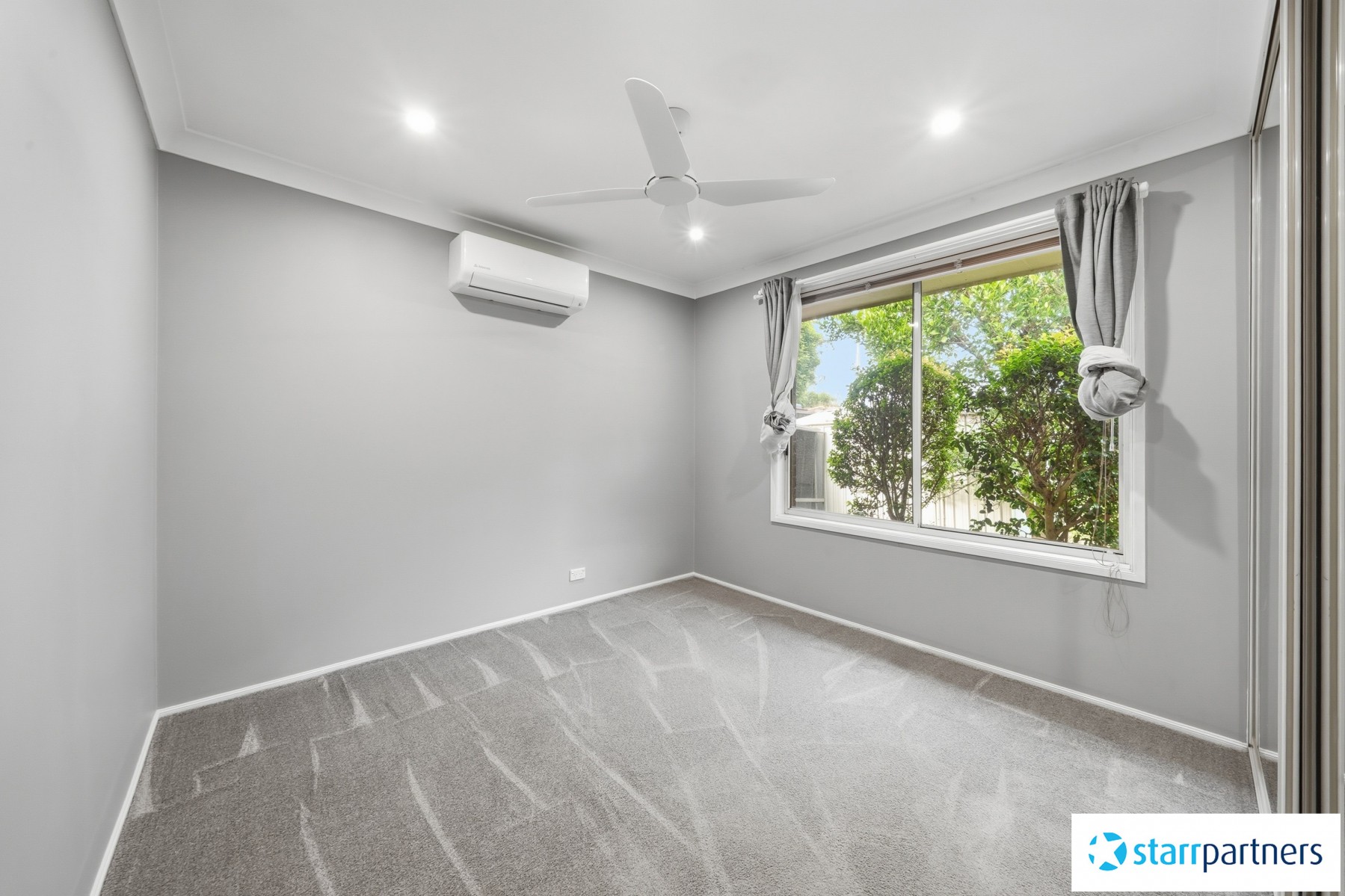 14 Lang Street, South Windsor - Thumbnail 6