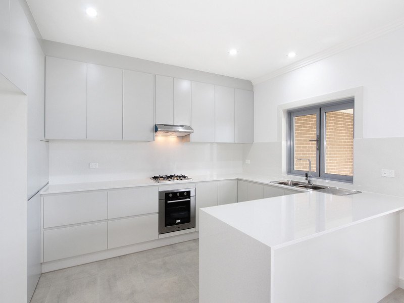 2/46 Yeend Street, Merrylands - Thumbnail 3
