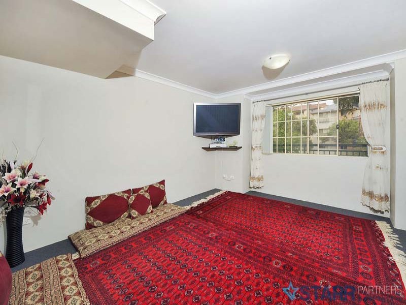 5/10 Addlestone Road, Merrylands - Thumbnail 3