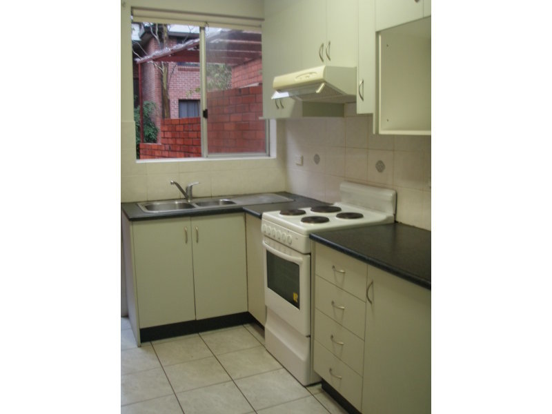 2/48 Manchester Street, Merrylands - Thumbnail 3