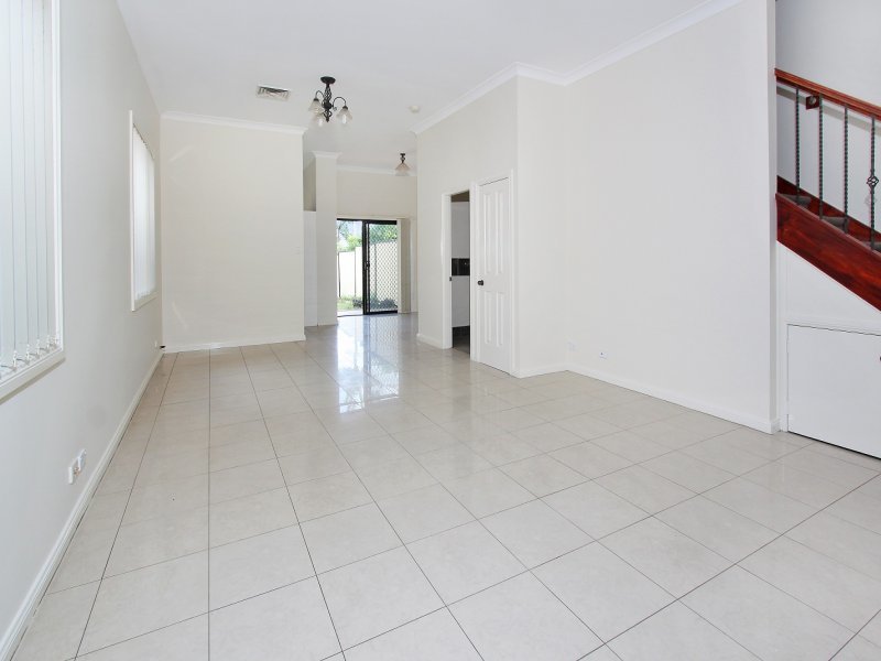 24 Wisdom Street, Guildford West - Thumbnail 8