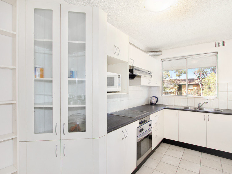10/7-11 Tiara Place, Granville - Thumbnail 2