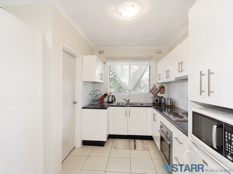 13/7-11 Tiara Place, Granville - Thumbnail 2
