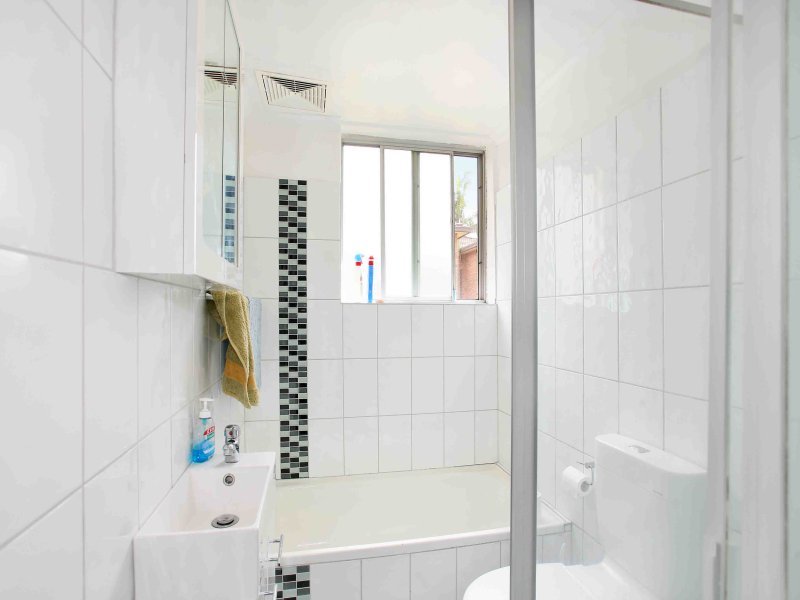 2/41 Calliope Street, Guildford - Thumbnail 5