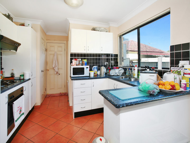 2/73 Bright Street, Guildford - Thumbnail 2