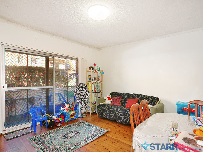3/39 Calliope Street, Guildford - Thumbnail 2