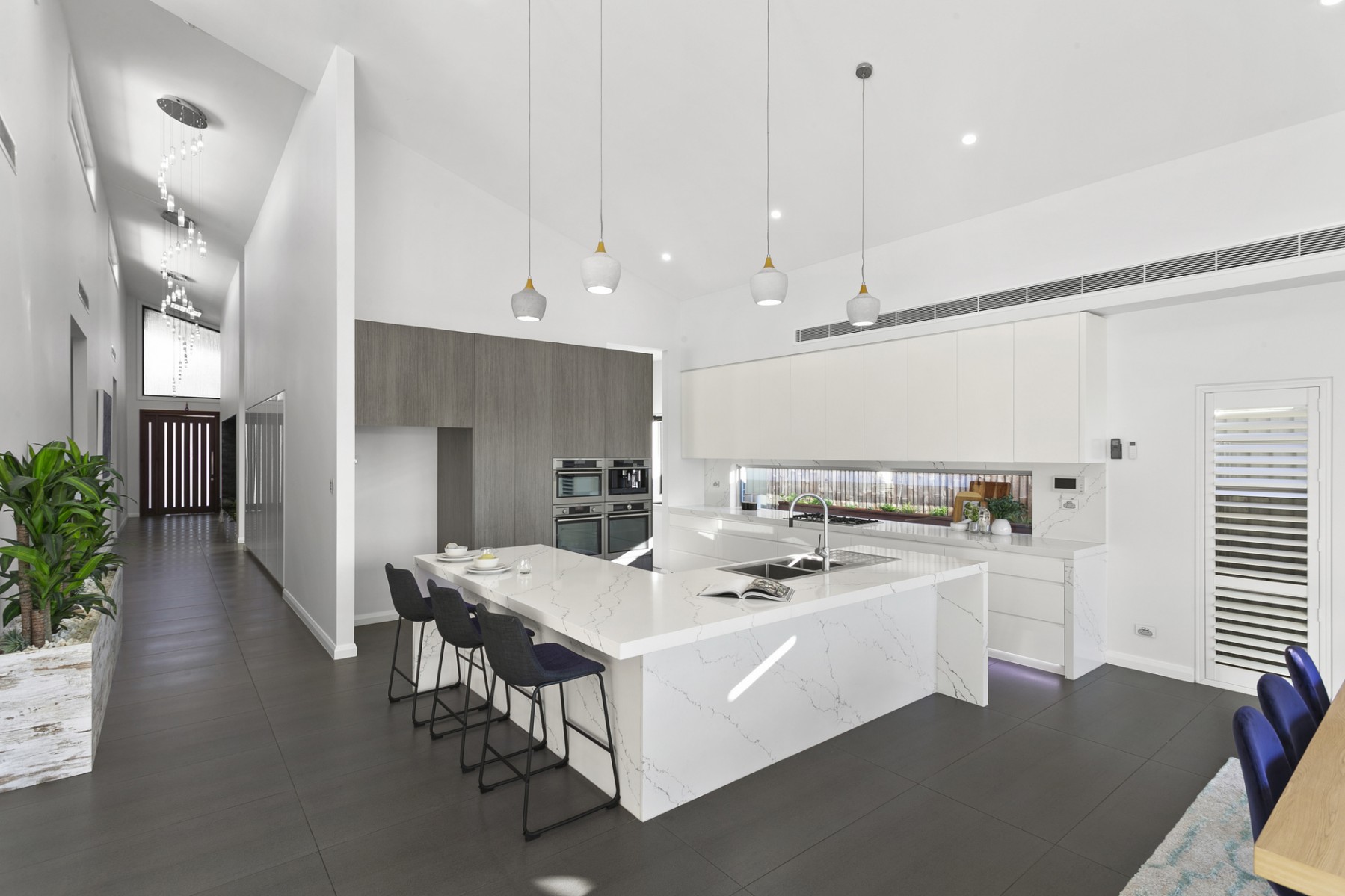 2 Charles Street, Guildford West - Thumbnail 3