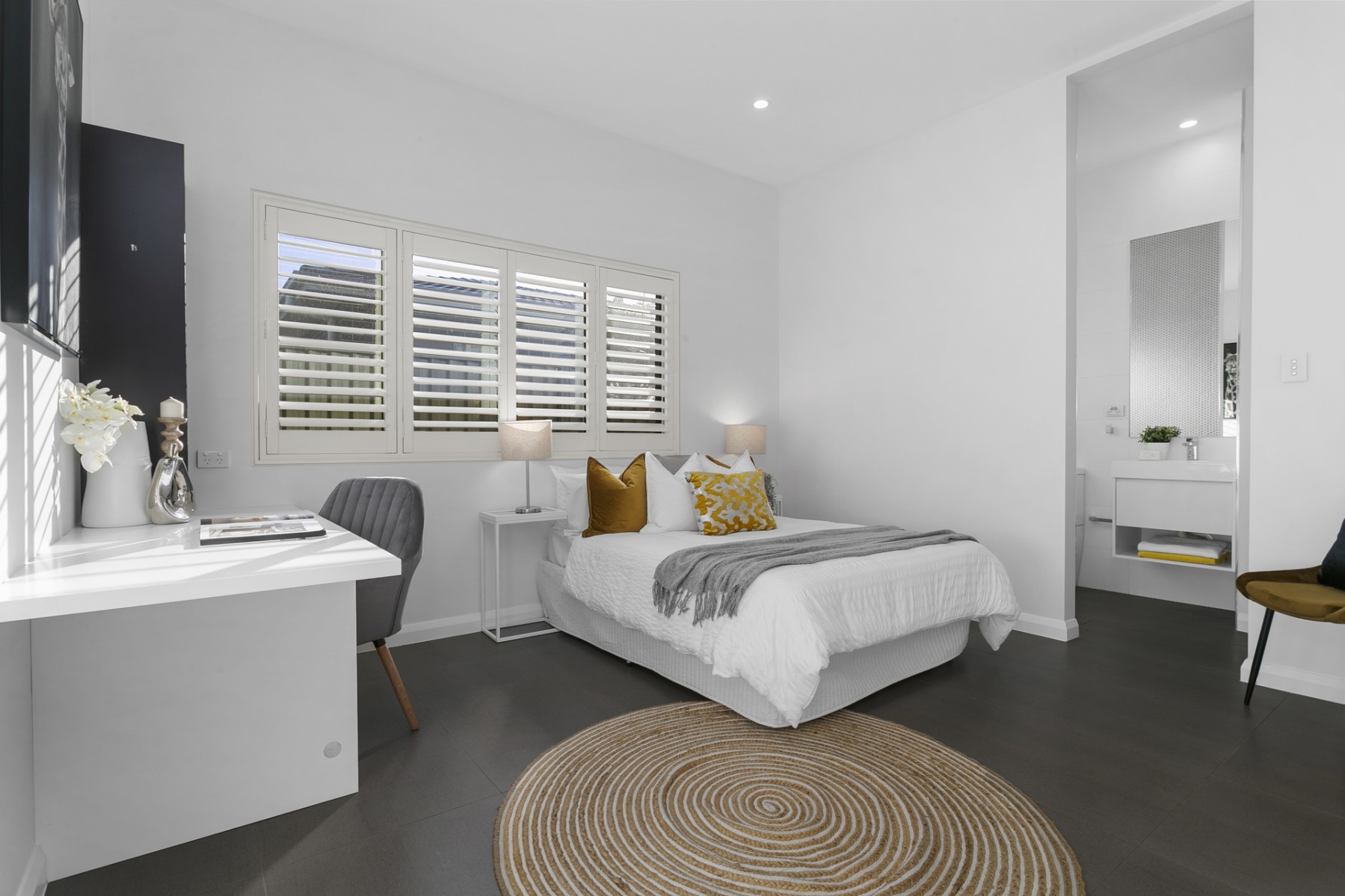 2 Charles Street, Guildford West - Thumbnail 6