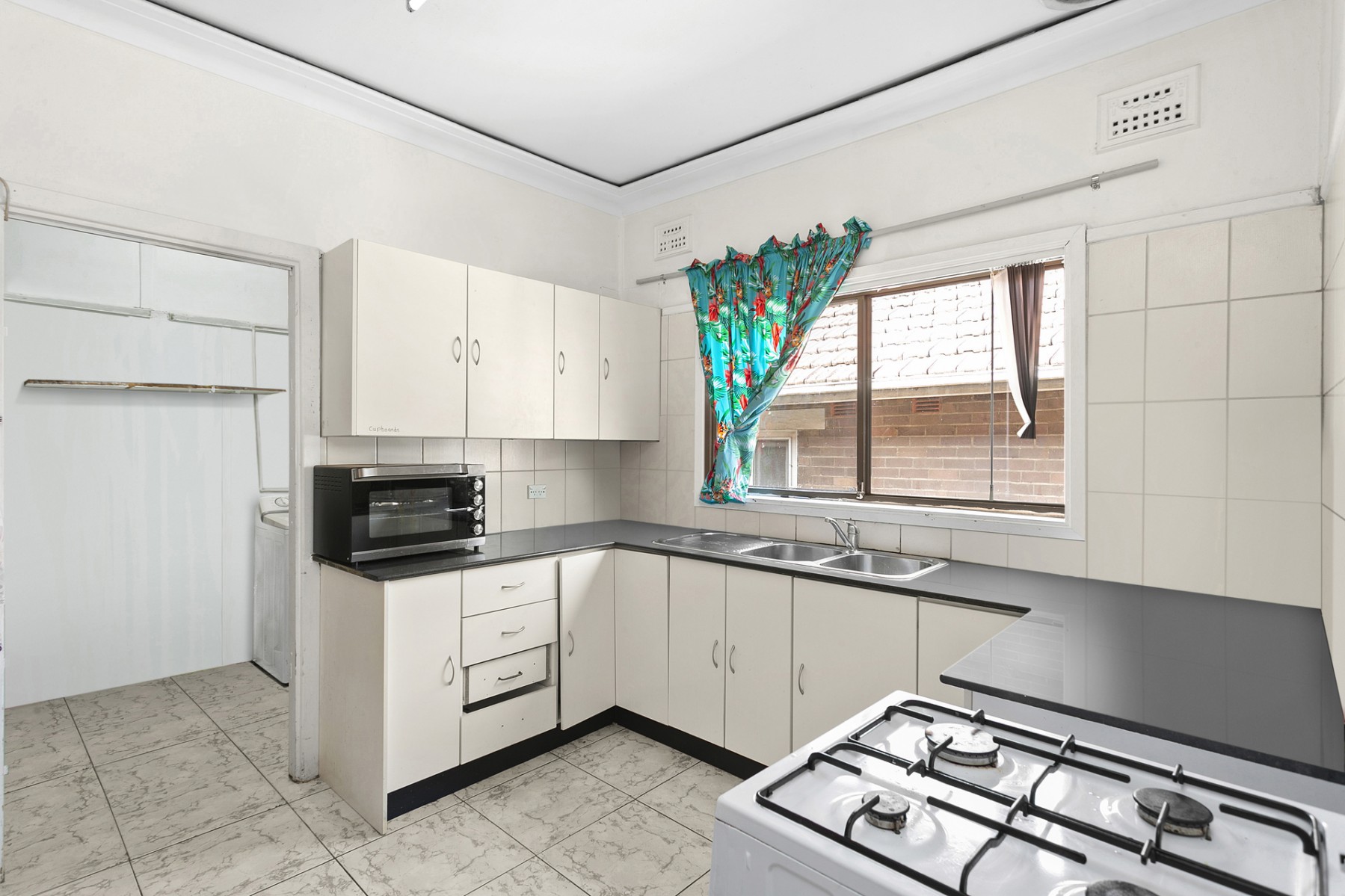 135 Woodville Road, Merrylands - Thumbnail 2