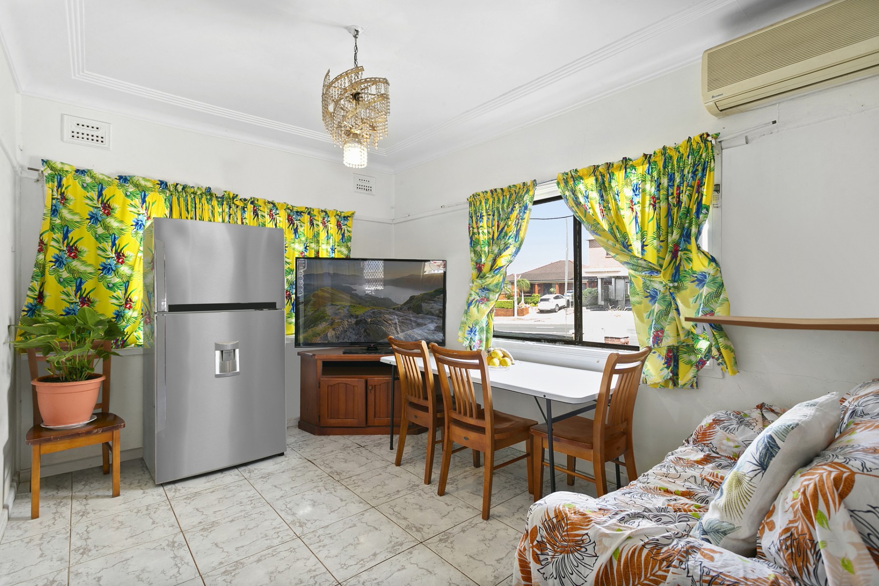 135 Woodville Road, Merrylands - Thumbnail 4