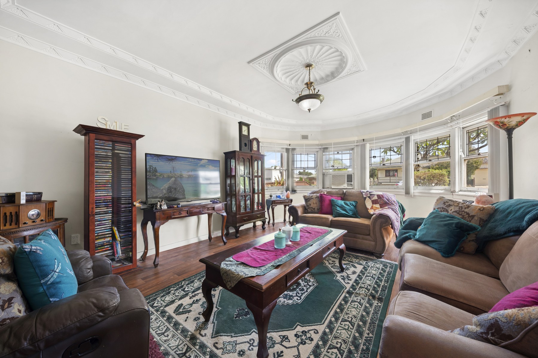 26 The Esplanade, Guildford - Thumbnail 4