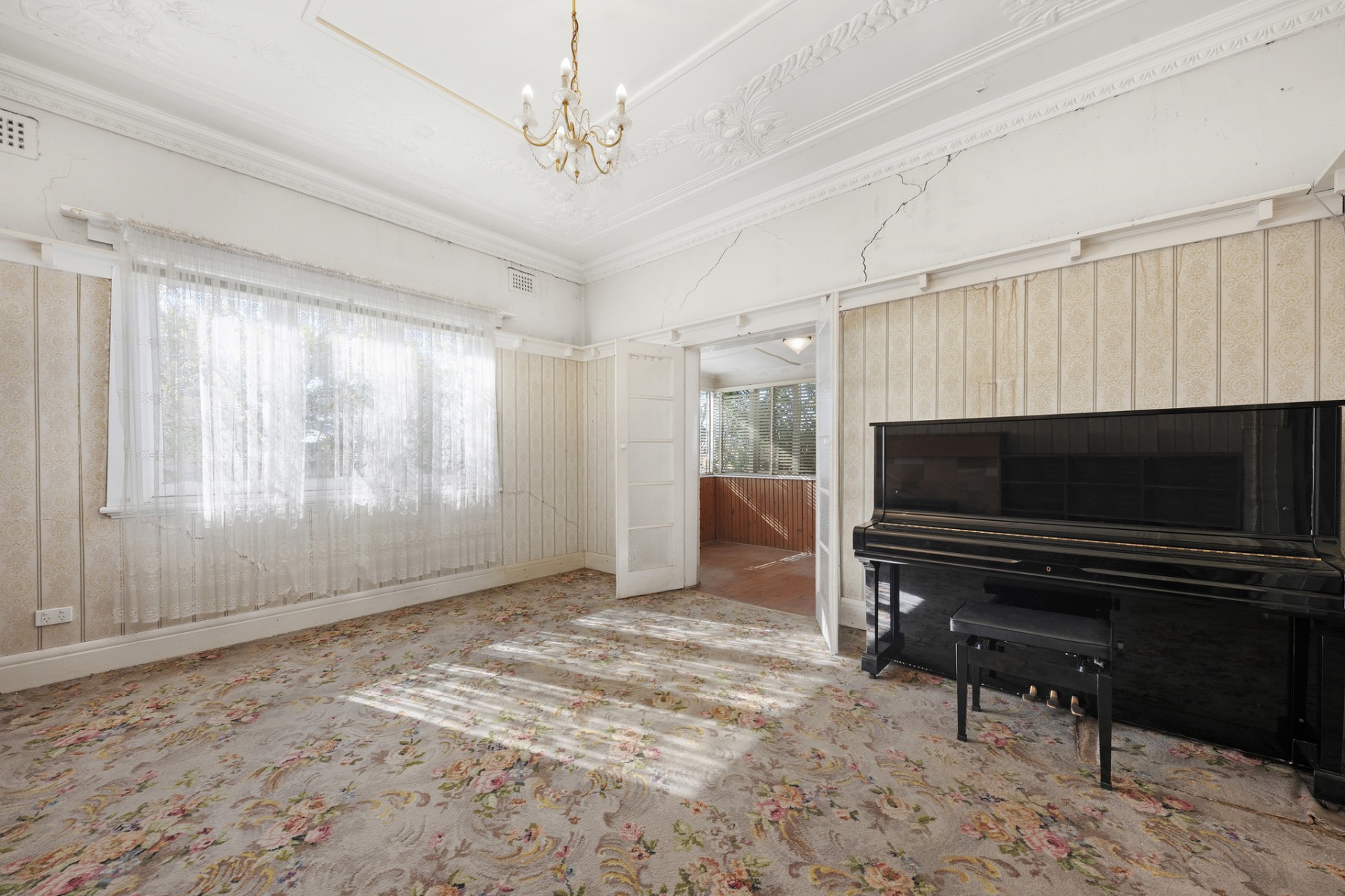 65 O'Neill Street, Guildford - Thumbnail 4