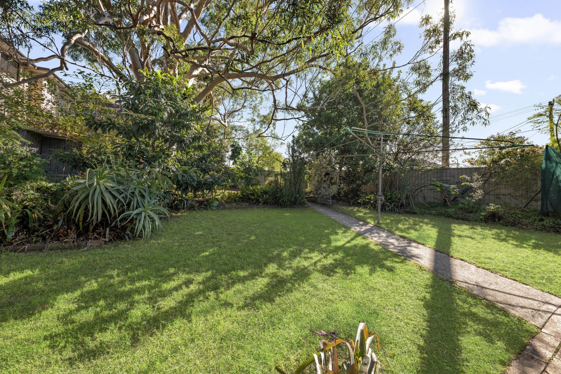 65 O'Neill Street, Guildford - Thumbnail 8