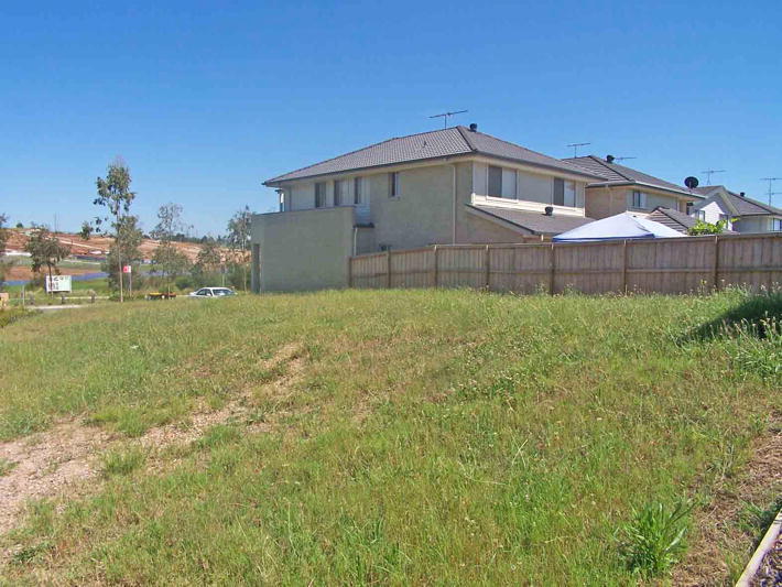 68 Driftway Drive, Pemulwuy - Thumbnail 2