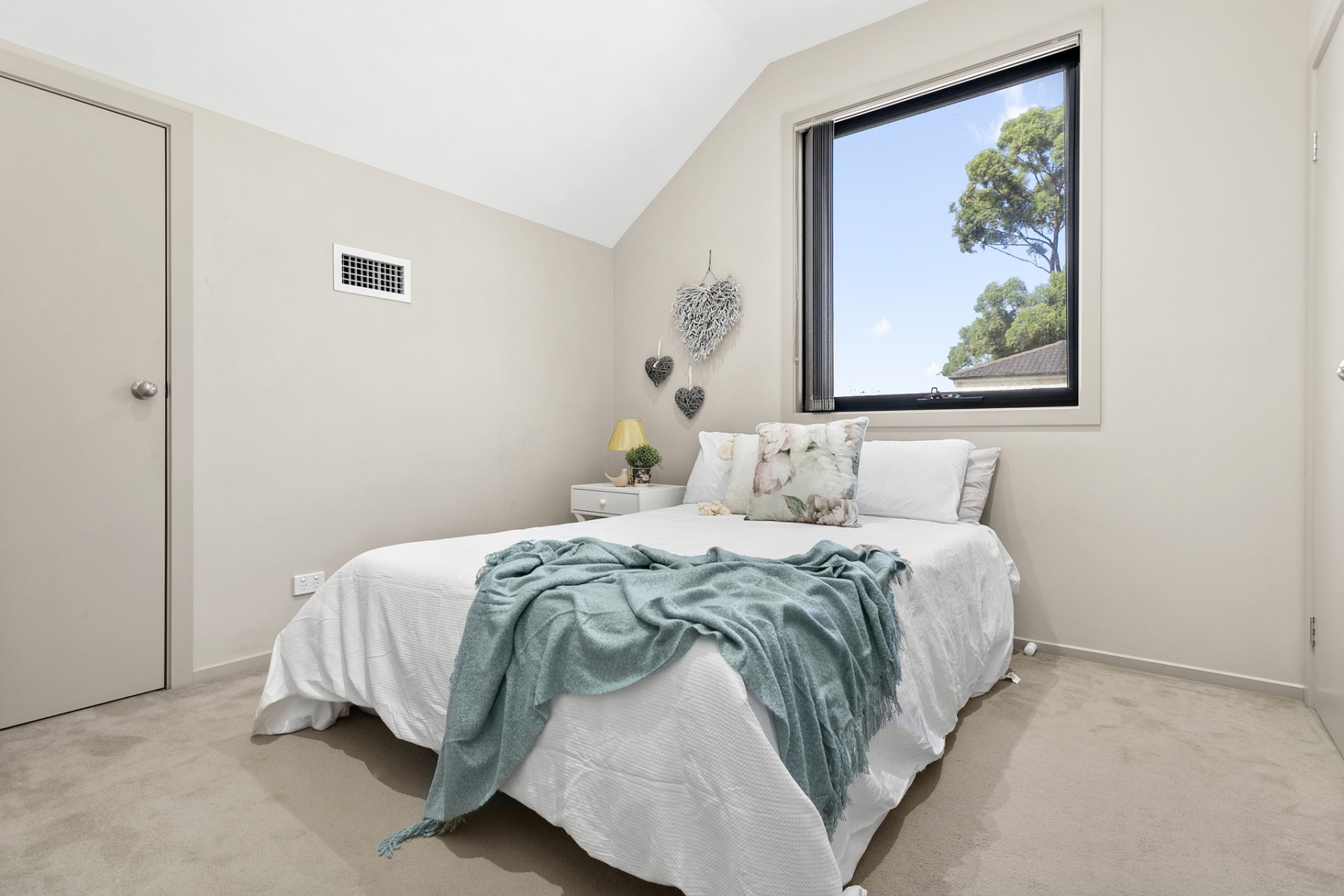 714 The Horsley Drive, Smithfield - Thumbnail 7
