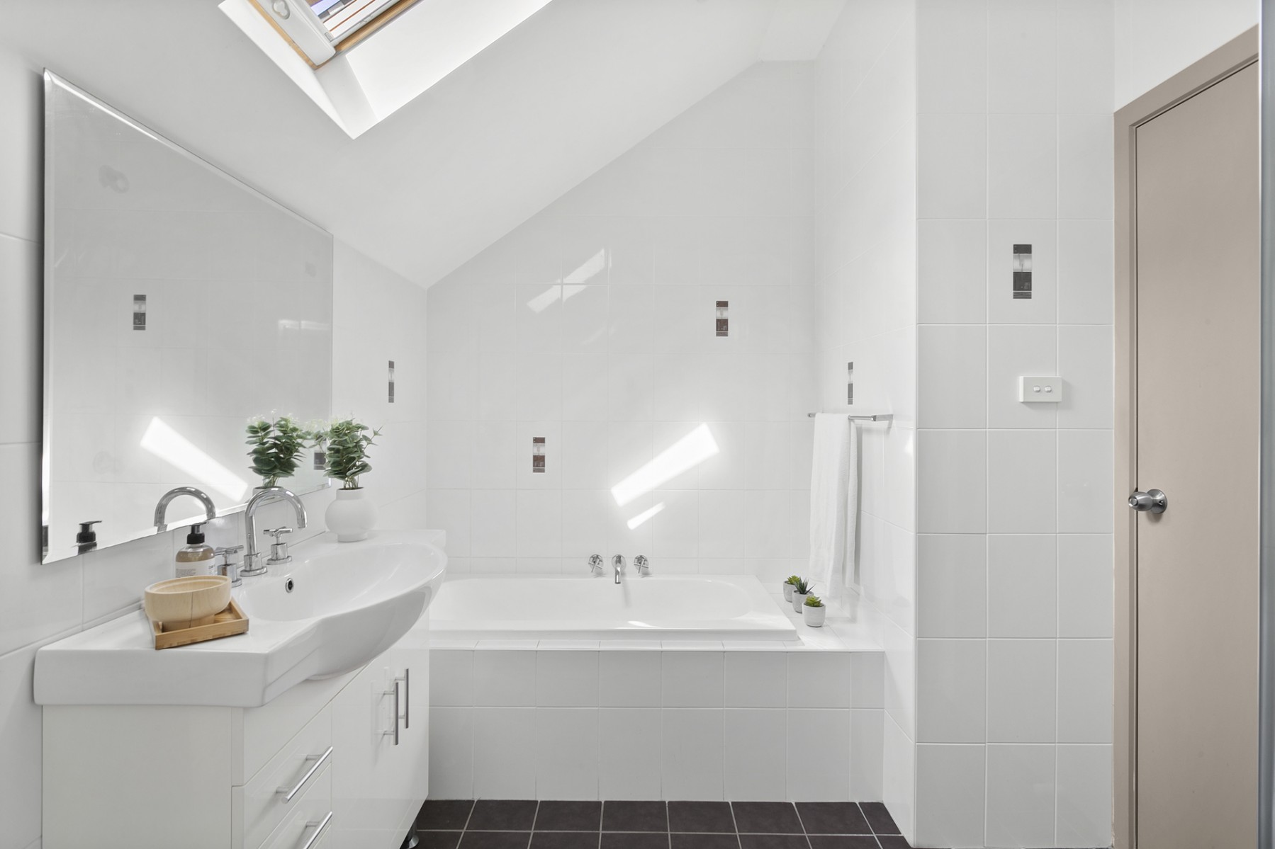 714 The Horsley Drive, Smithfield - Thumbnail 8