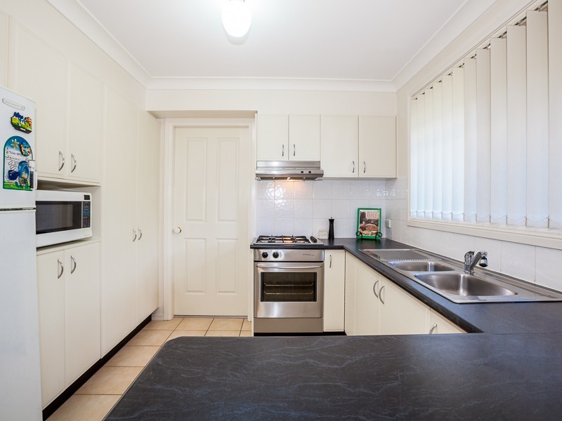 13/7 Wyena Road, Pendle Hill - Thumbnail 4