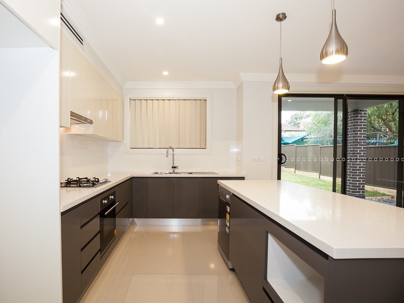 101 Bogalara Road, Old Toongabbie - Thumbnail 3