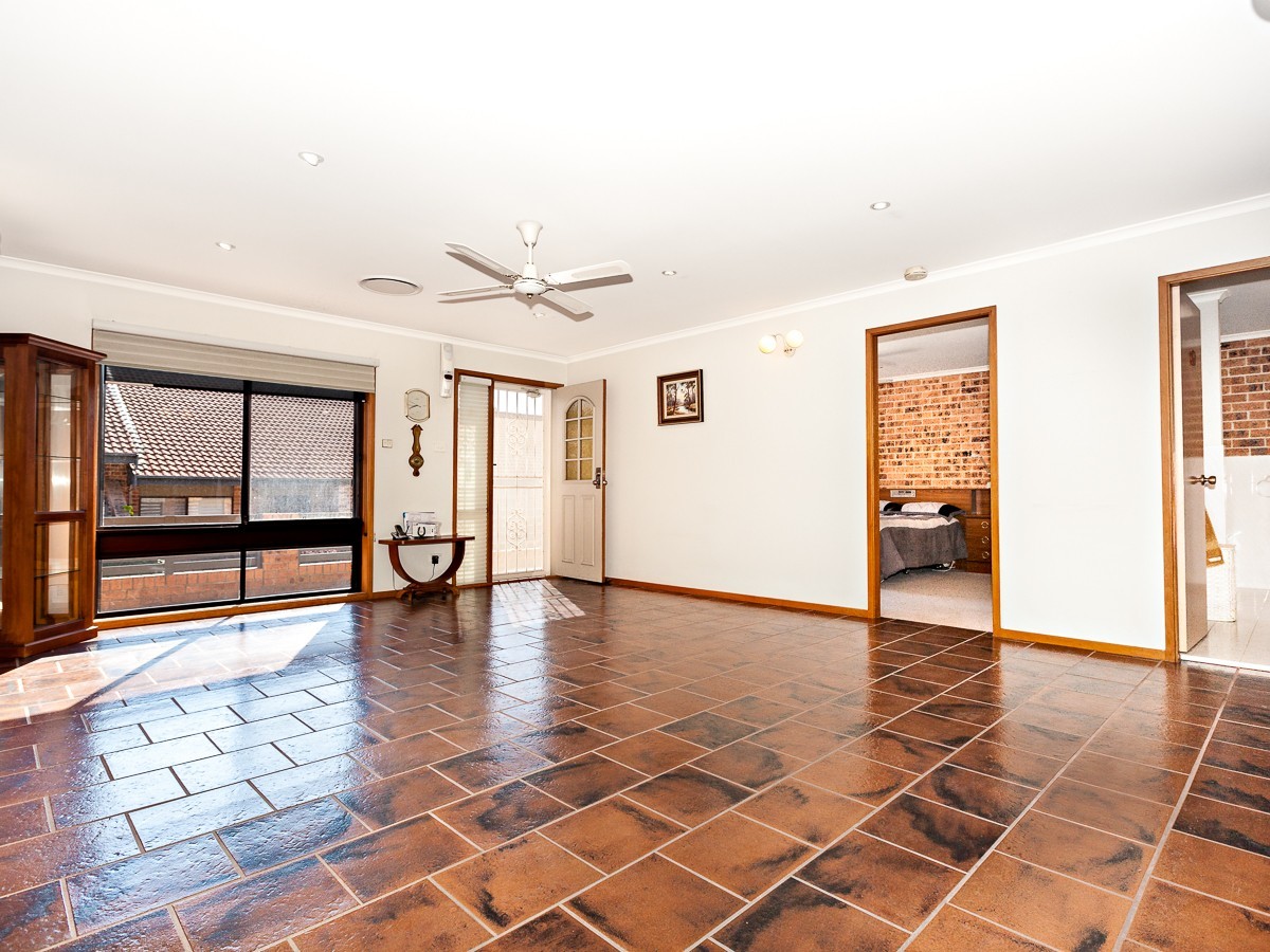 4/32-38 Linton Street, Baulkham Hills - Thumbnail 3