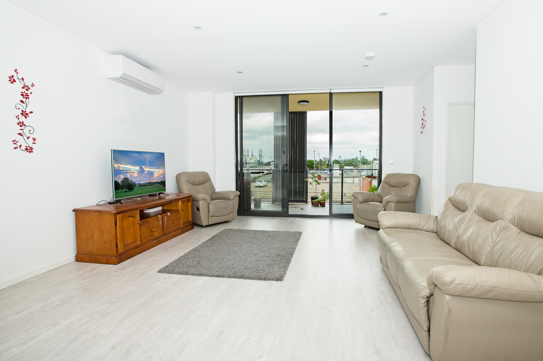 308/2-4 Garfield Street, Wentworthville - Thumbnail 3