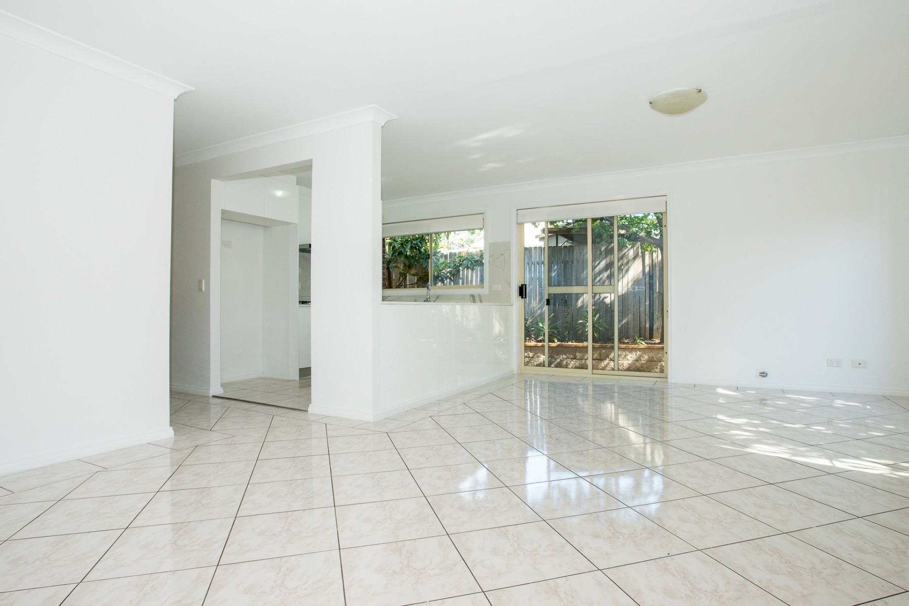7/6 Binalong Road, Pendle Hill - Thumbnail 4