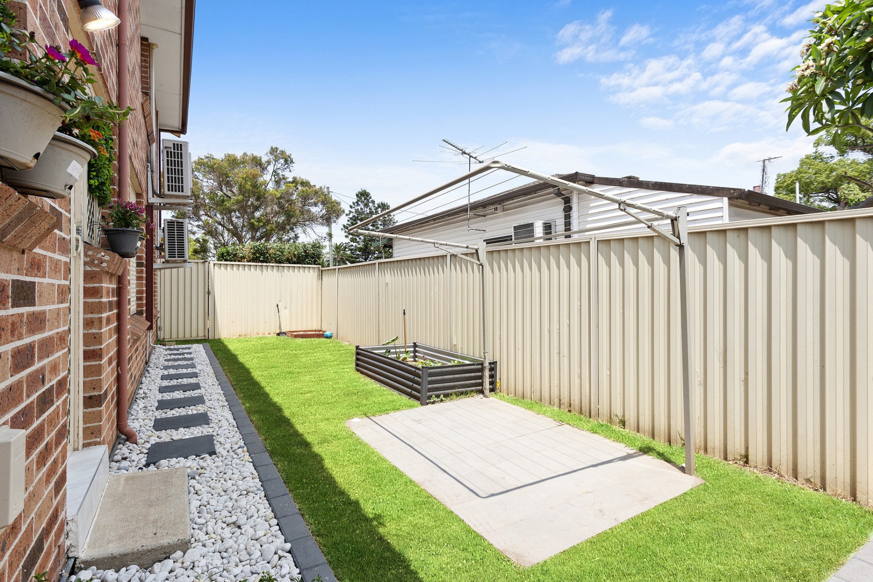 1/7 Rhonda Street, Pendle Hill - Thumbnail 8
