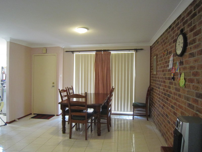 1/5A Binalong Road, Pendle Hill - Thumbnail 4