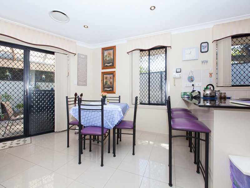 23B Collins Street, Pendle Hill - Thumbnail 3