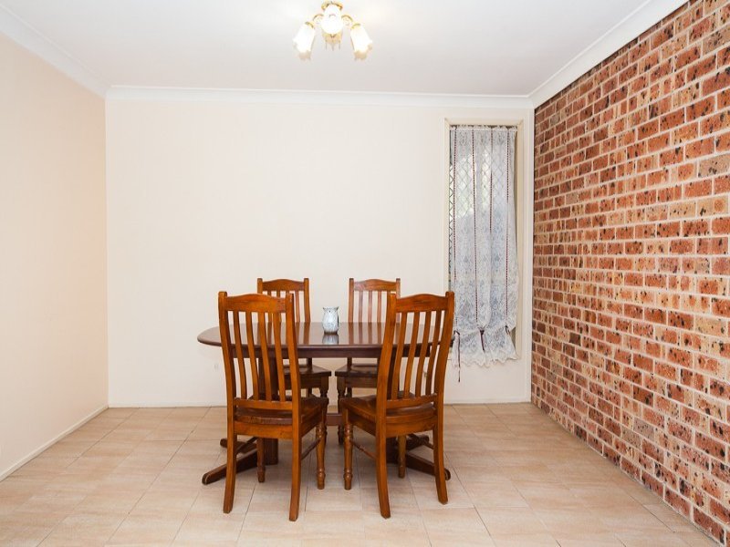 11/5A Binalong Road, Pendle Hill - Thumbnail 4