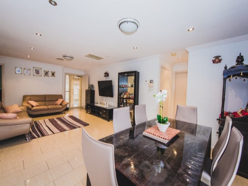 77b Gilba Road, Girraween - Thumbnail 5