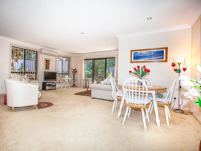 23c Collins Street, Pendle Hill - Thumbnail 4