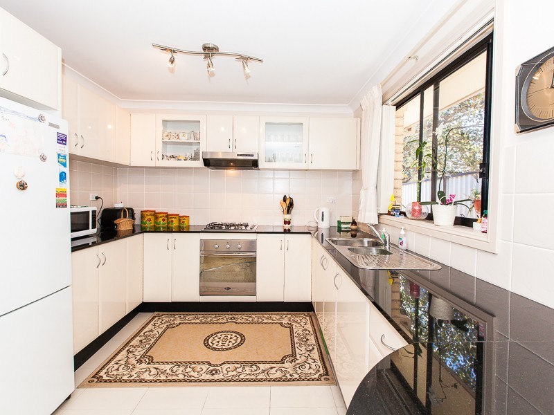 23c Collins Street, Pendle Hill - Thumbnail 5