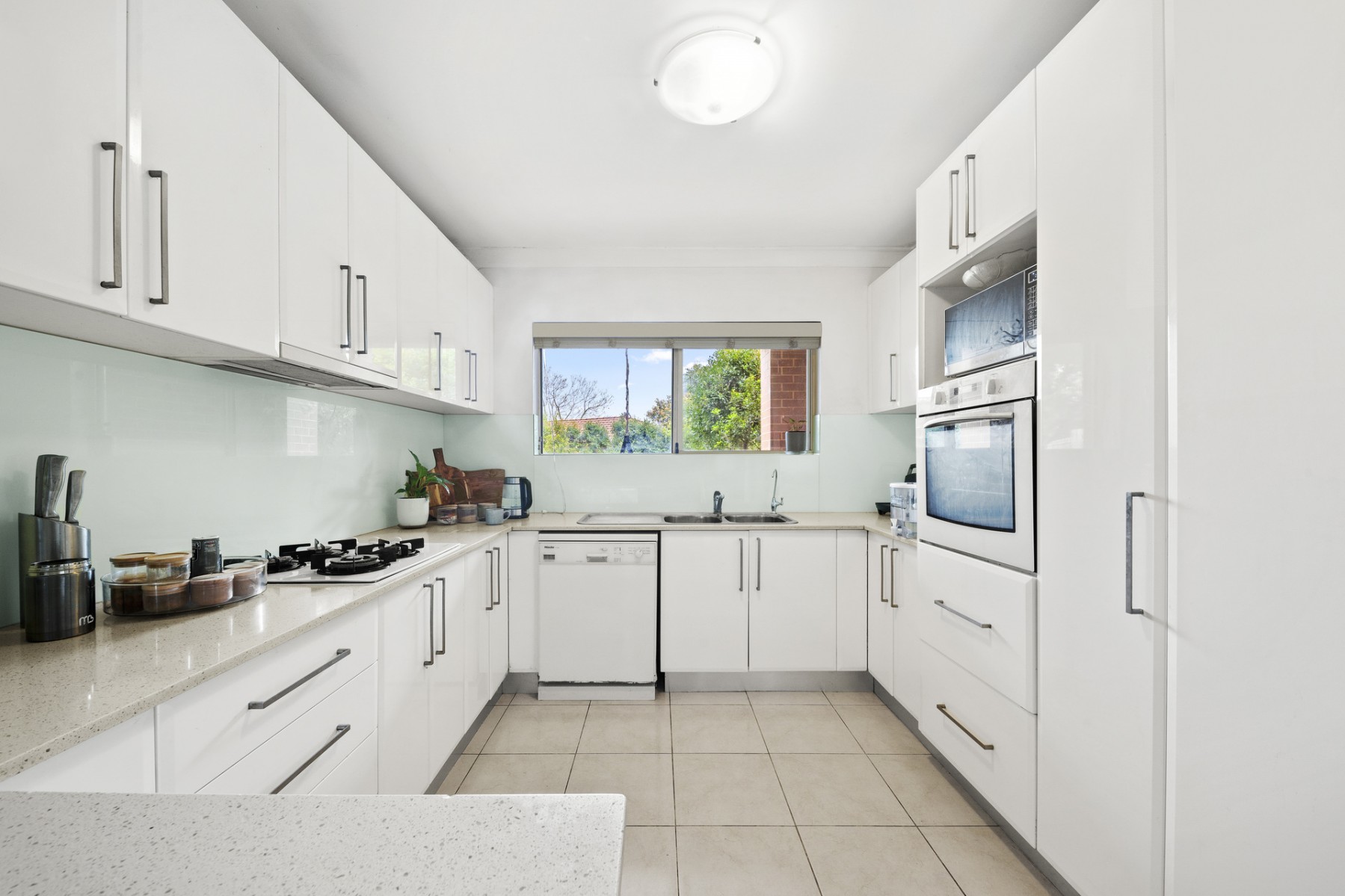 15 Tennyson Parade, Guildford - Thumbnail 3