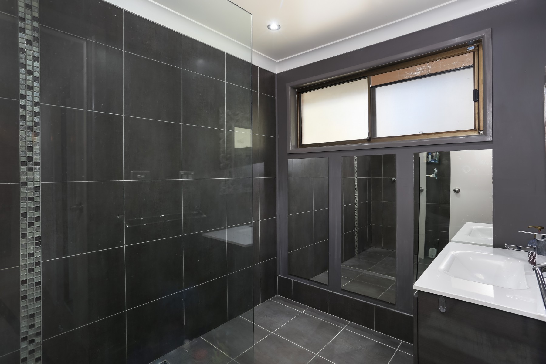 2/140 Dunmore Street, Wentworthville - Thumbnail 3
