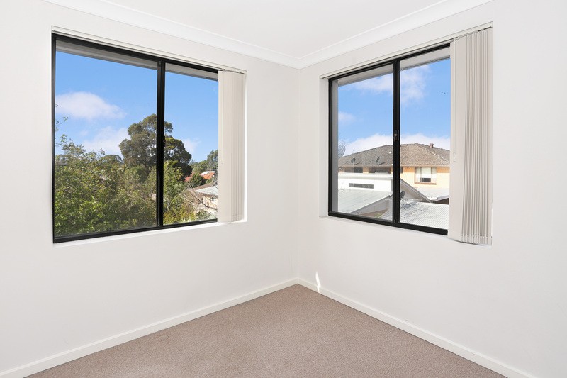 4/26 Rosebery Road, Guildford - Thumbnail 7