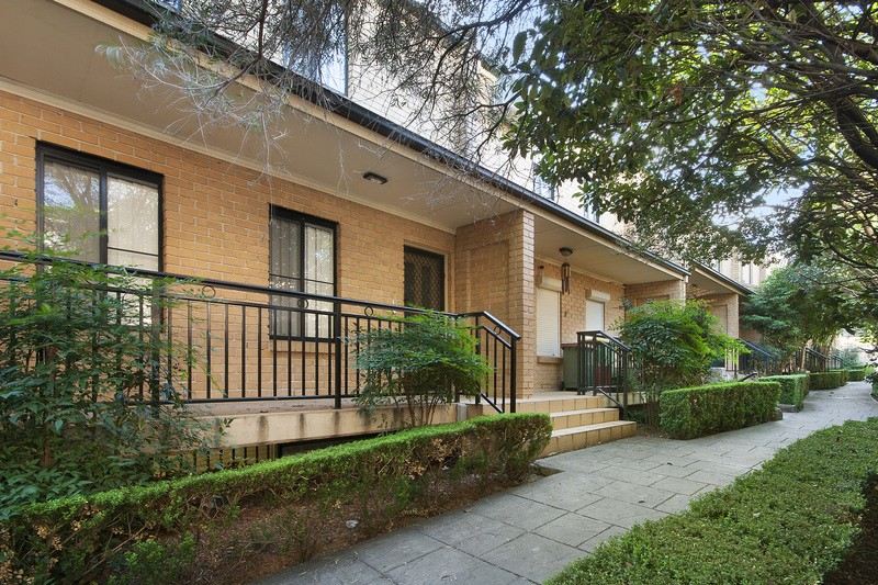 4/143-145 Blaxcell Street, Granville - Image 1