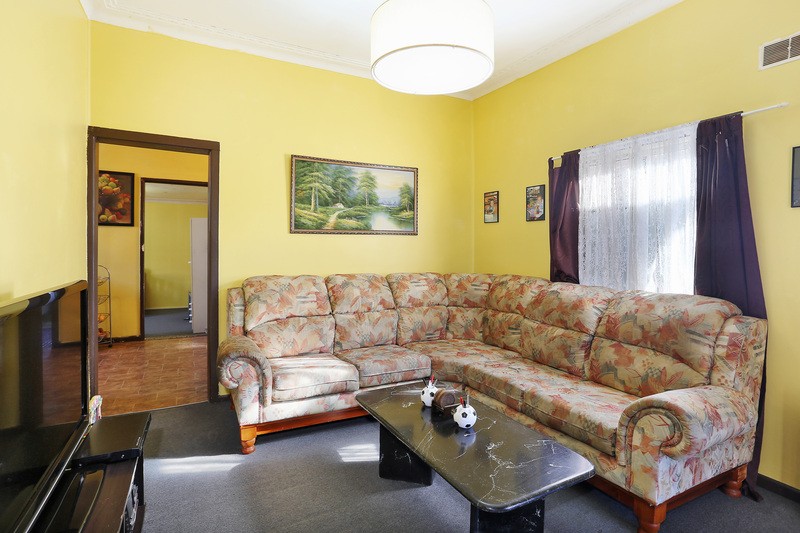 50 Hawksview Street, Guildford - Thumbnail 6