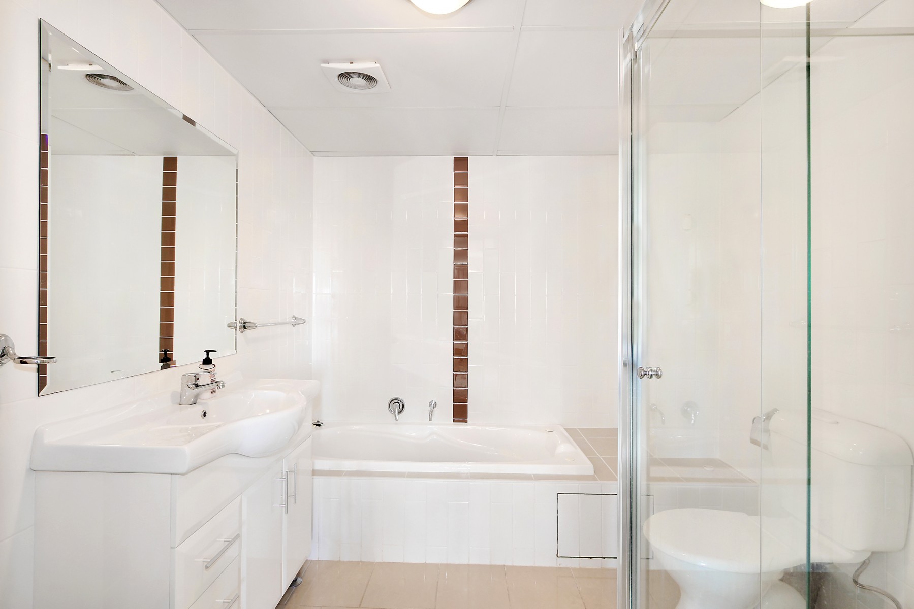 601/91C Bridge Road, Westmead - Thumbnail 7