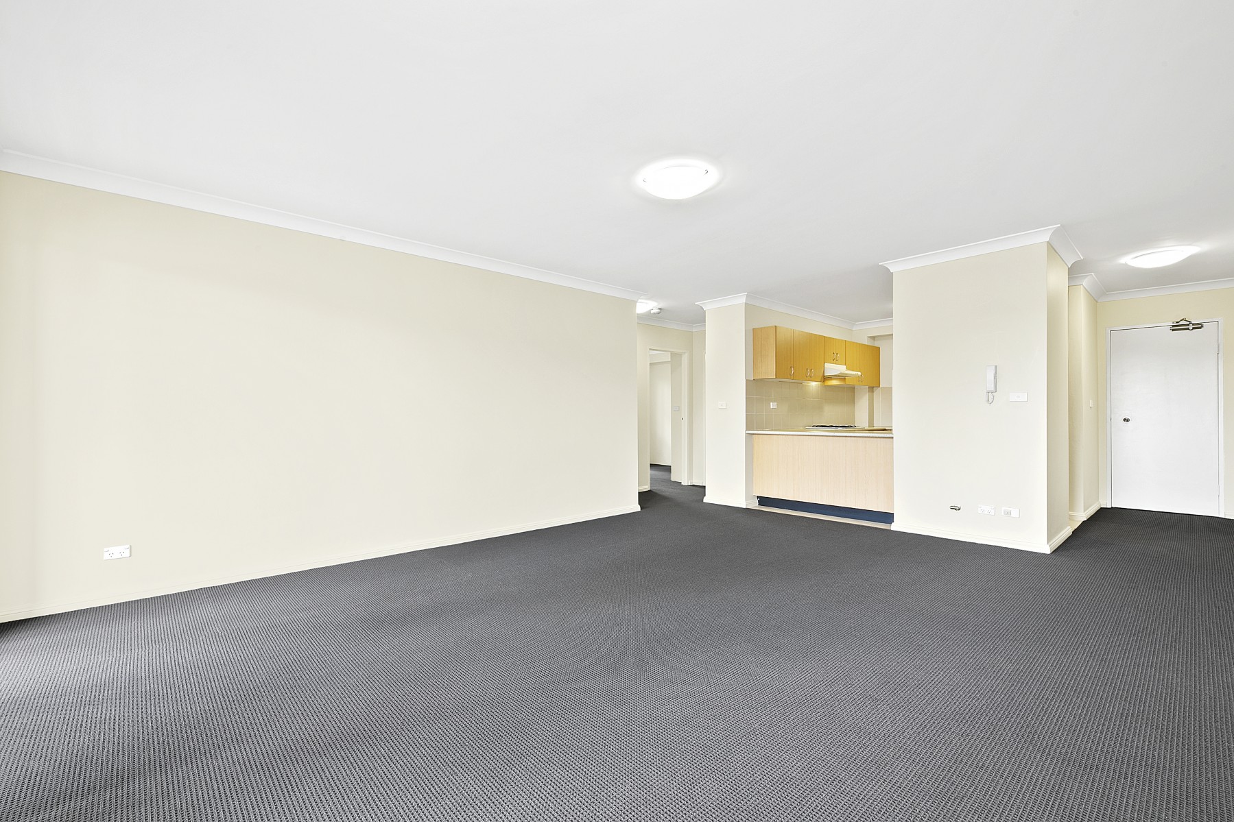 10/12-14 Chetwynd Road Merrylands, Merrylands Sold Property, Merrylands - Thumbnail 5