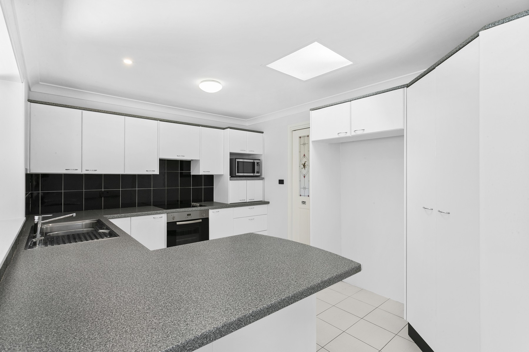 2 Gull Place, Prospect - Thumbnail 2