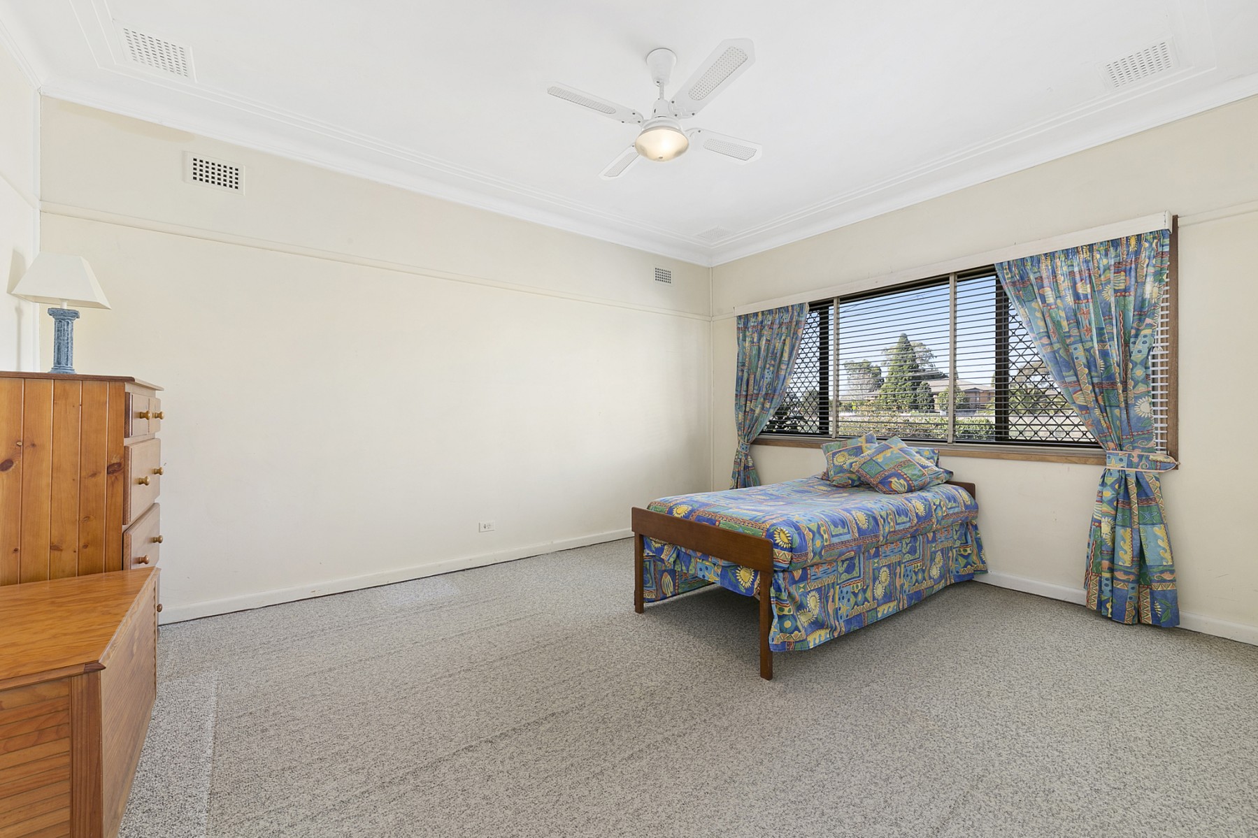 98 Military Road, Guildford - Thumbnail 7