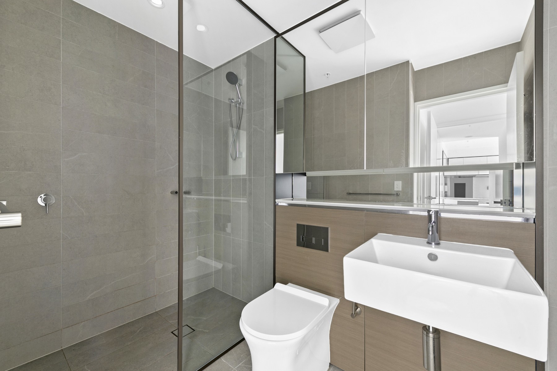 1001/2h Morton Street, Parramatta - Thumbnail 4