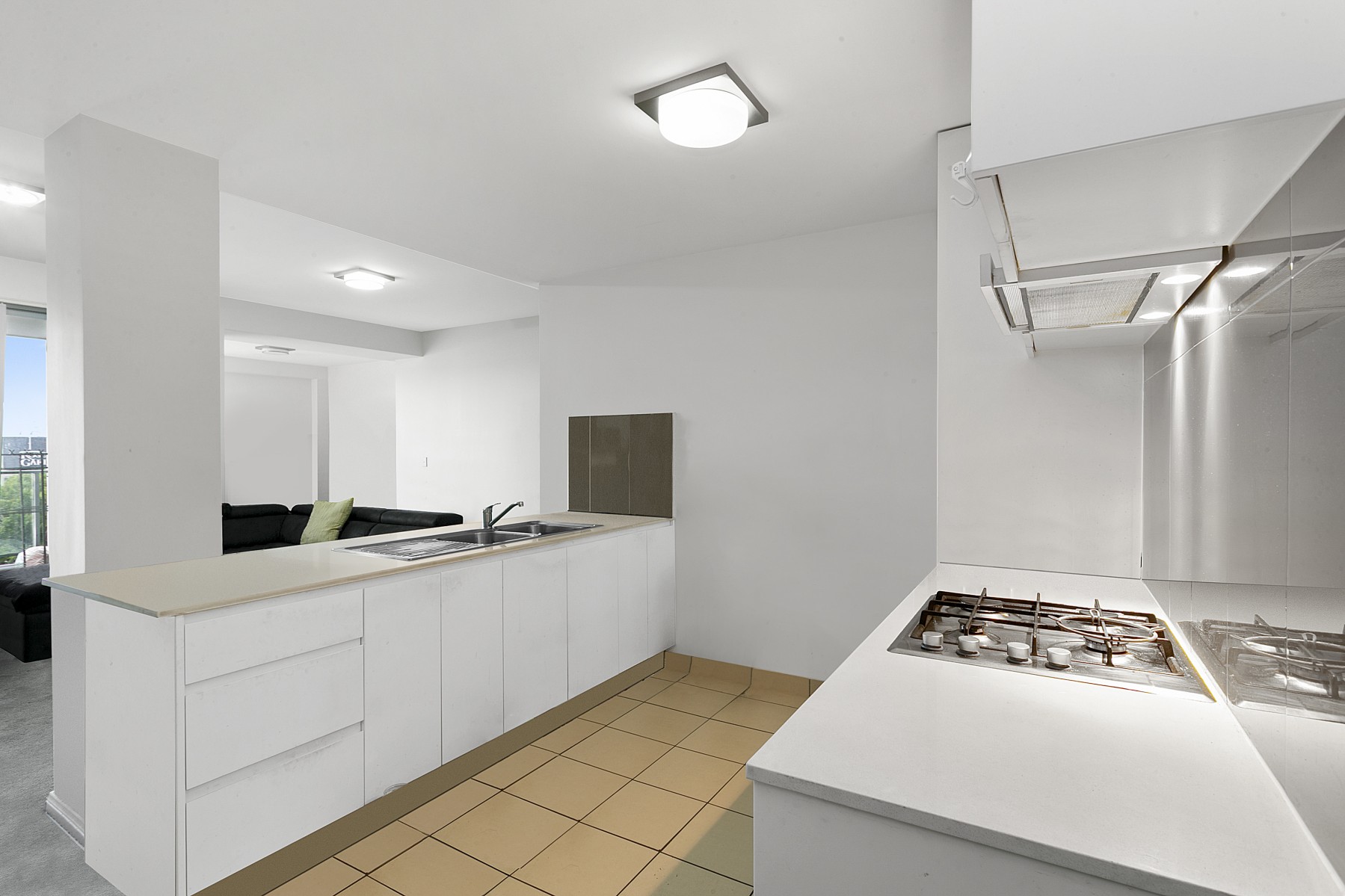 601/120 James Ruse Drive, Rosehill - Thumbnail 3