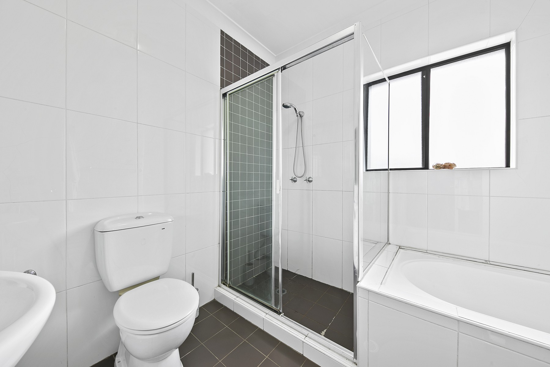 1/239-241 Excelsior Street, Guildford - Thumbnail 7