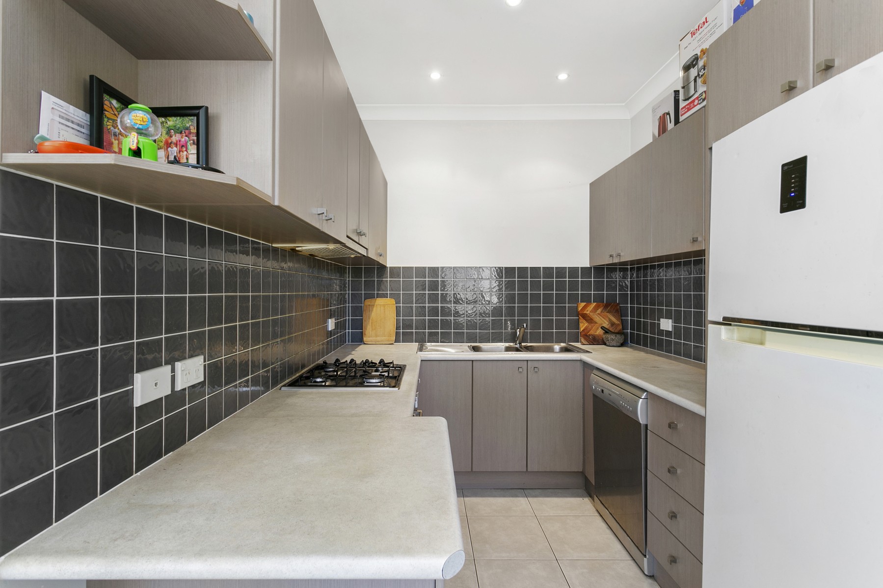 41b Girraween Road, Girraween - Thumbnail 2