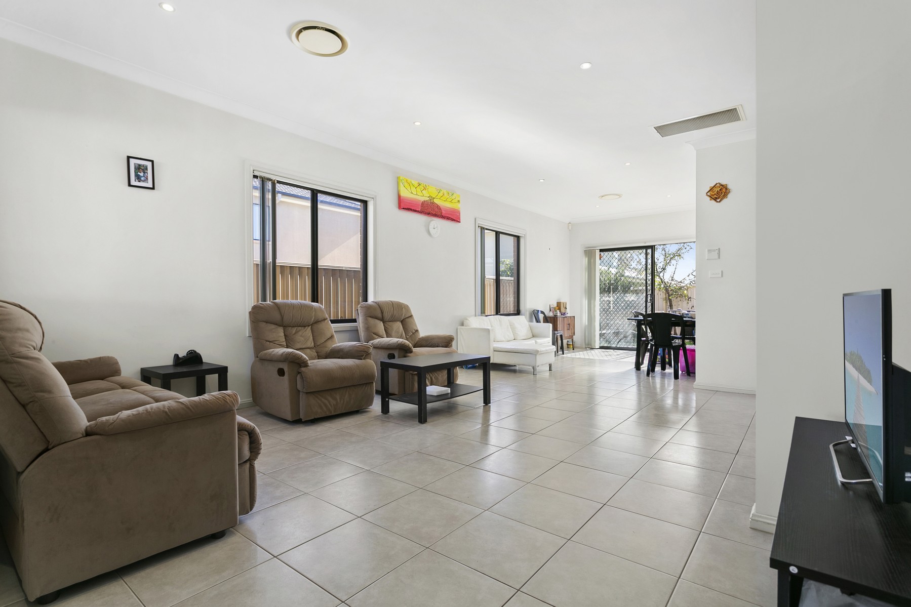 41b Girraween Road, Girraween - Thumbnail 3