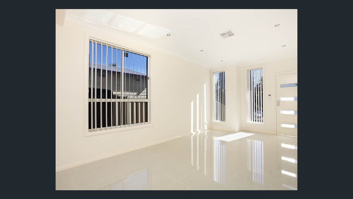 55 Oramzi Street, Girraween - Thumbnail 3