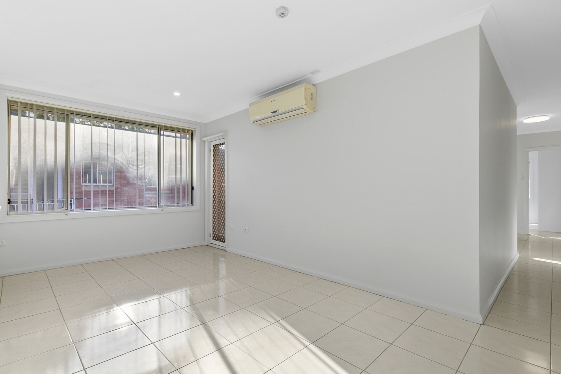 9/4-6 Calliope Street, Guildford - Thumbnail 4