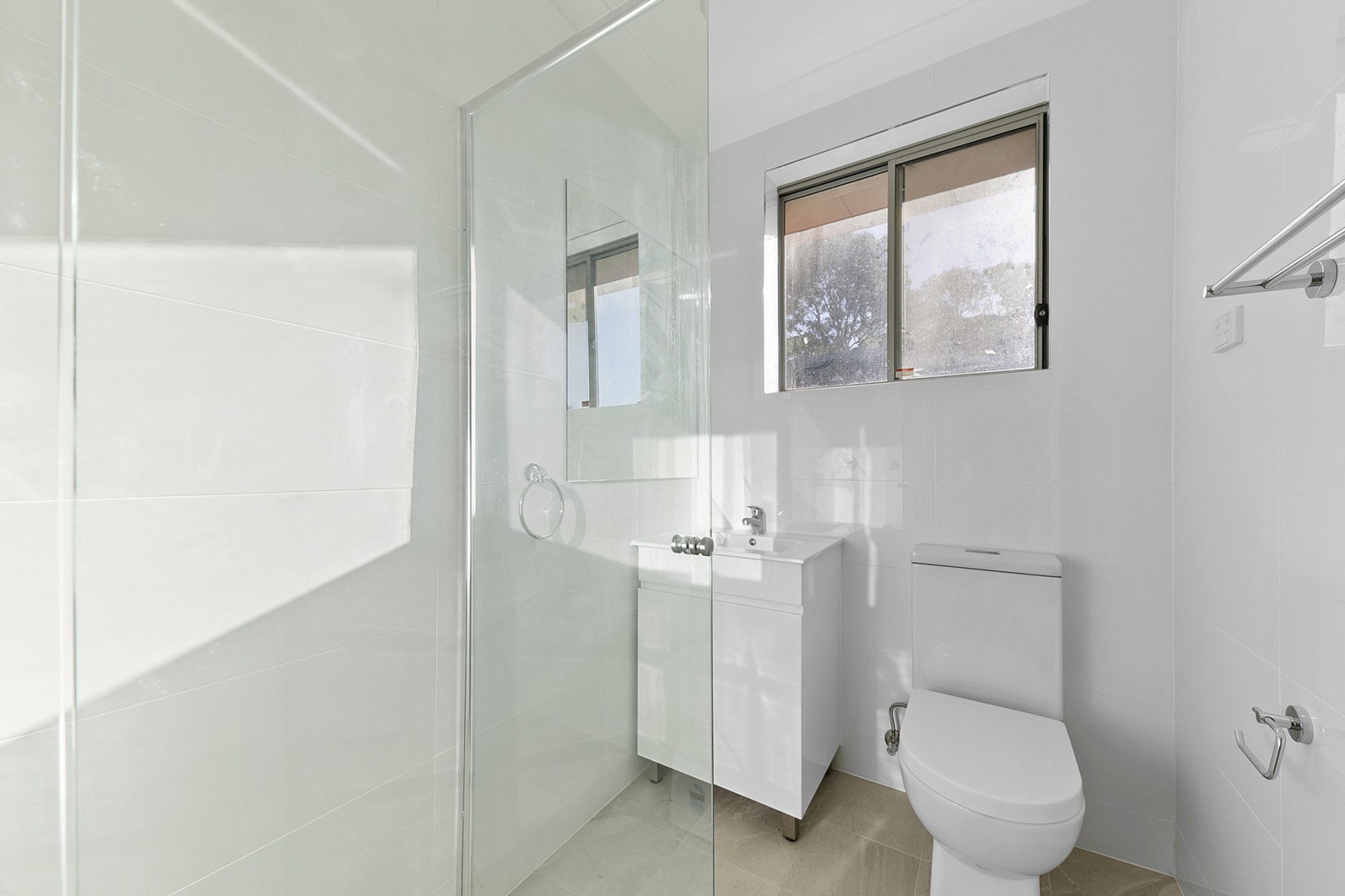 9/4-6 Calliope Street, Guildford - Thumbnail 5